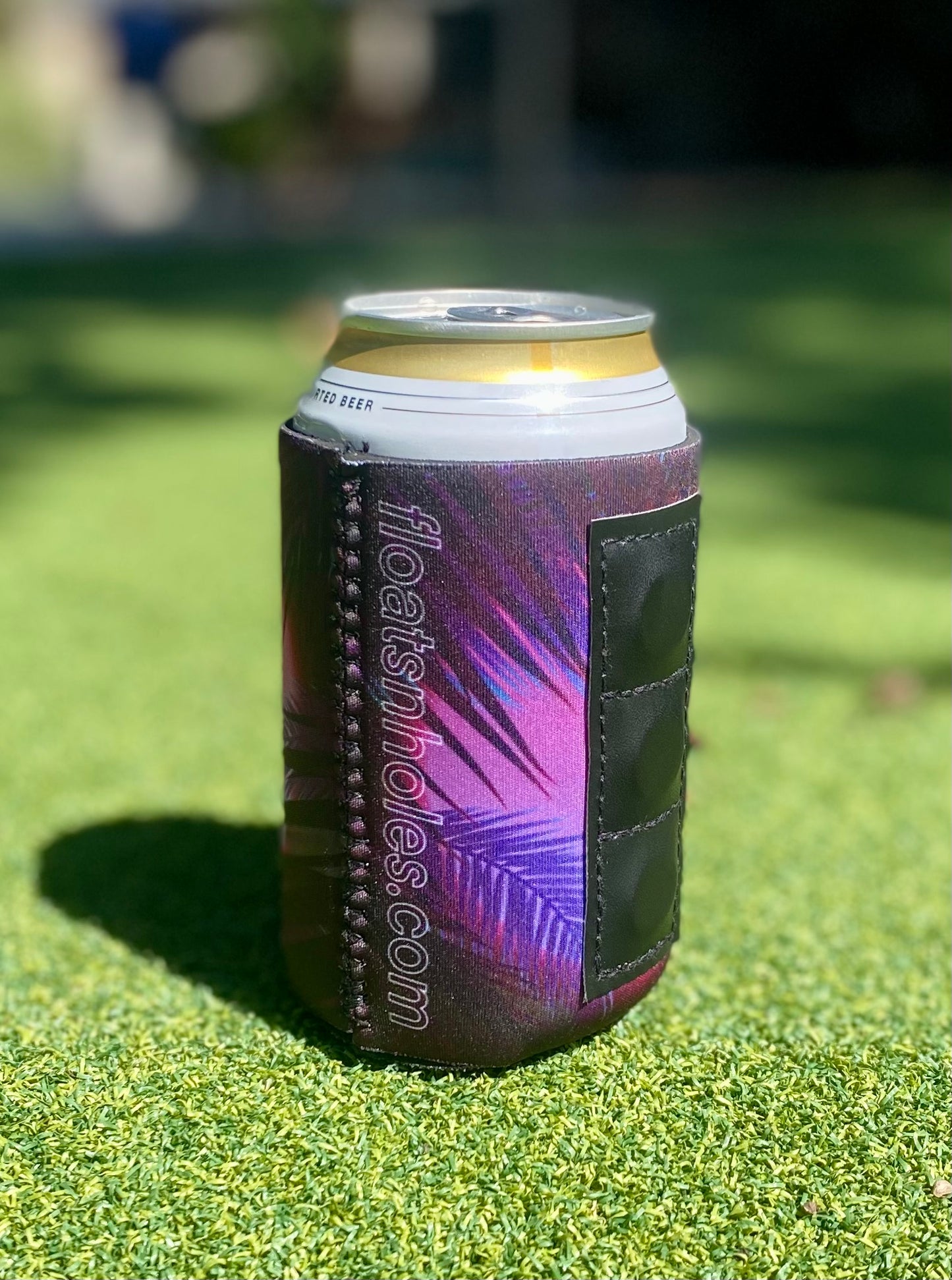 Magnetic Tropic Like It’s Hot Koozie